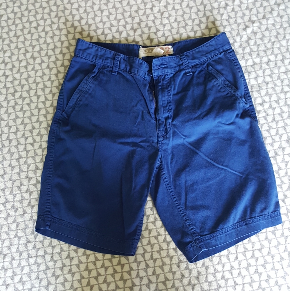 Merona blue shorts size 32